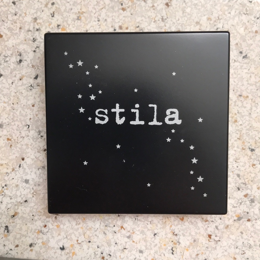 Stila All Over Shimmer Duo Luminizer
